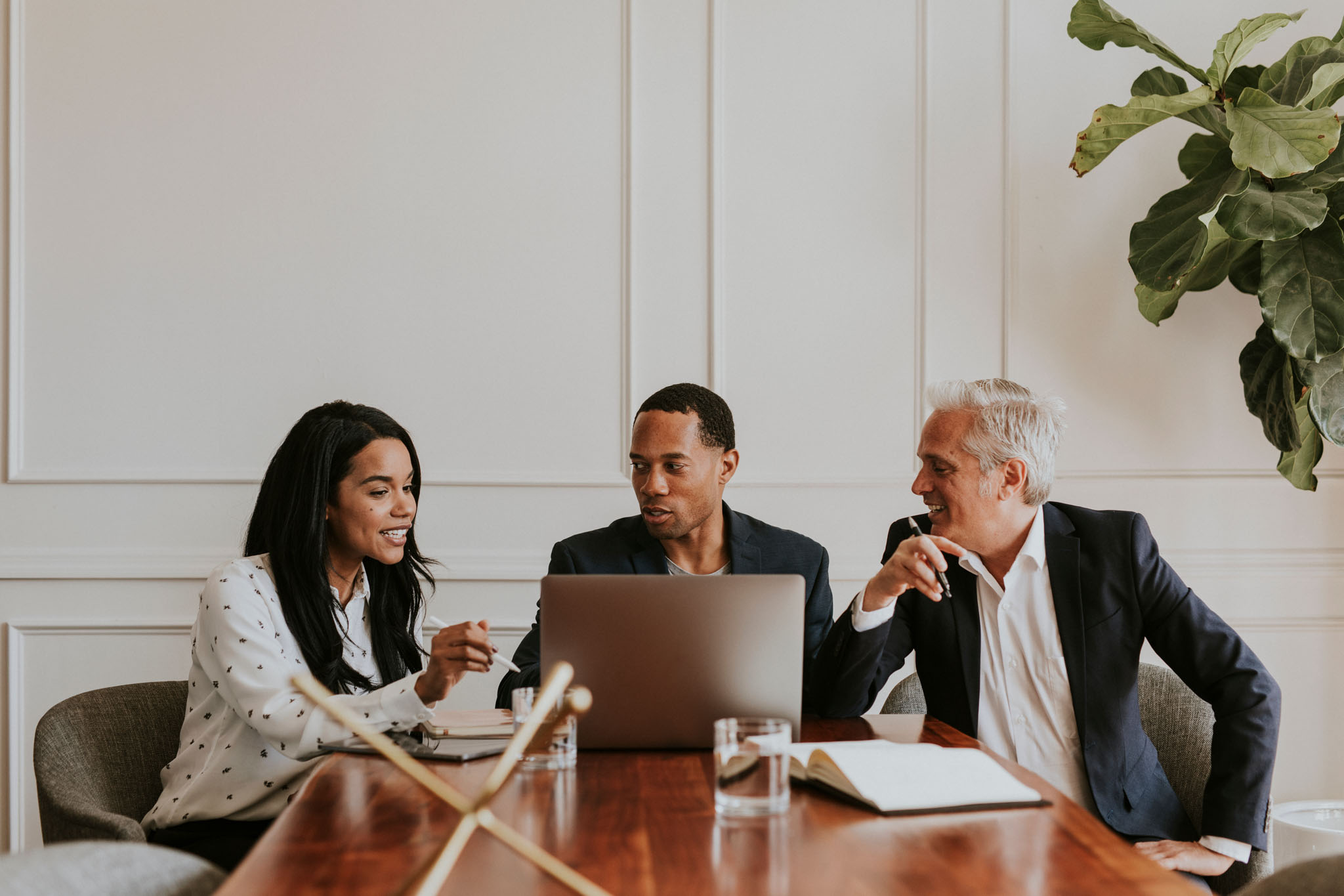 Business team meeting, Commercial Packages
